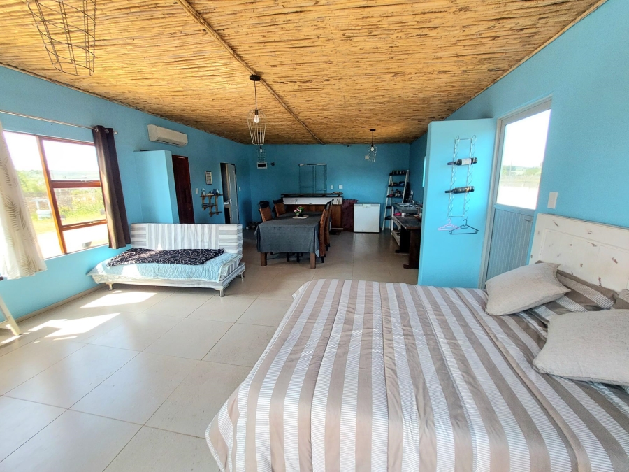 1 Bedroom Property for Sale in Hooikraal Western Cape